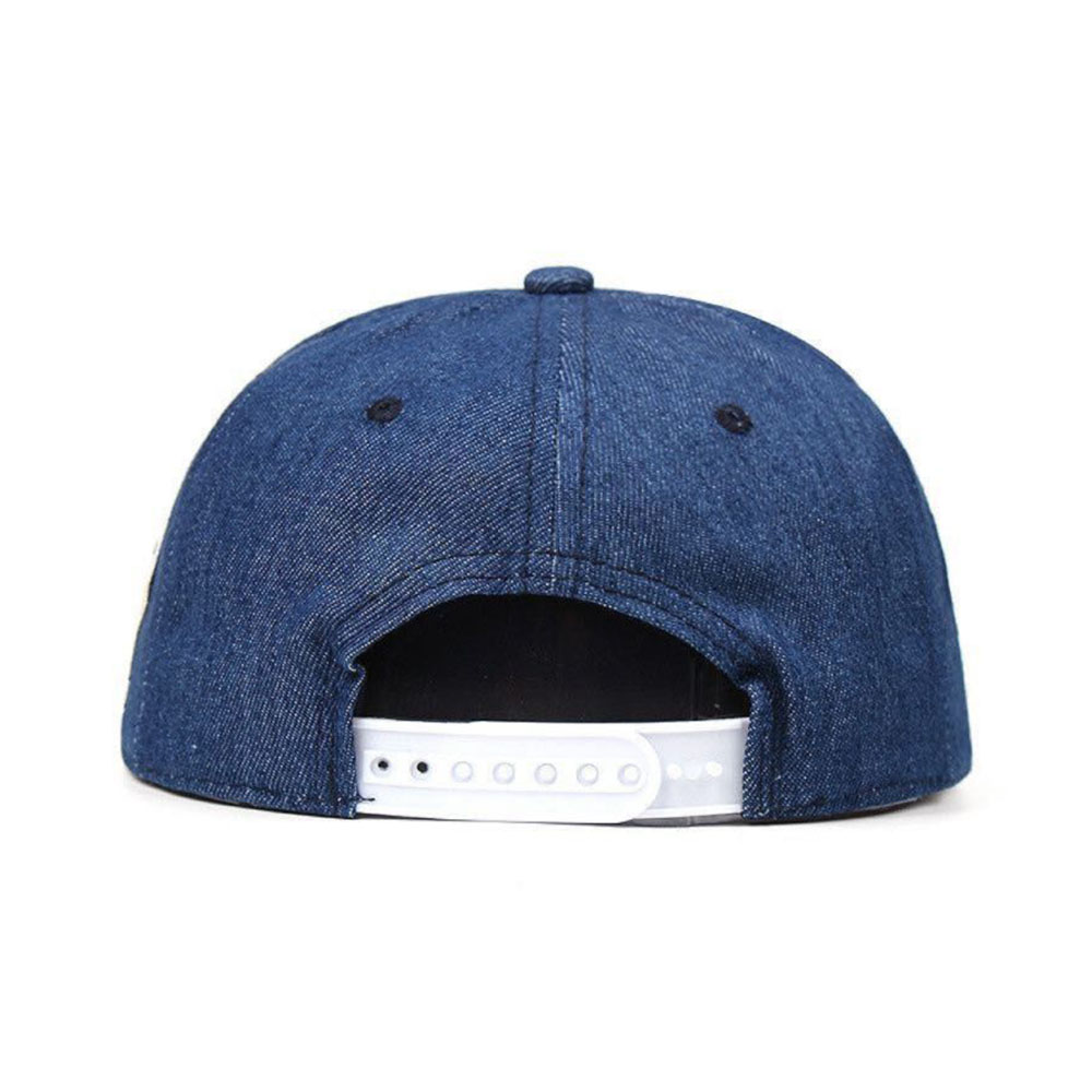 Nowa czapka z haftem anime CAY – Snapback Hat Flat recenzja i cena