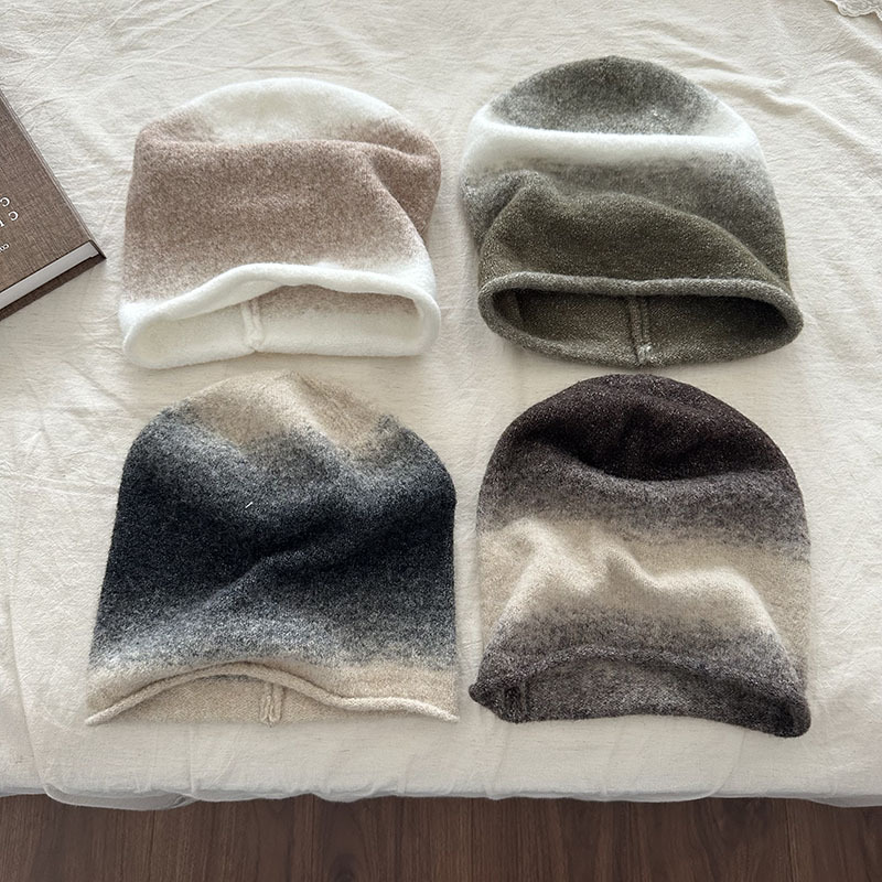 Damska czapka beanie z dzianin – Beanie Cuffed Knit recenzja i cena